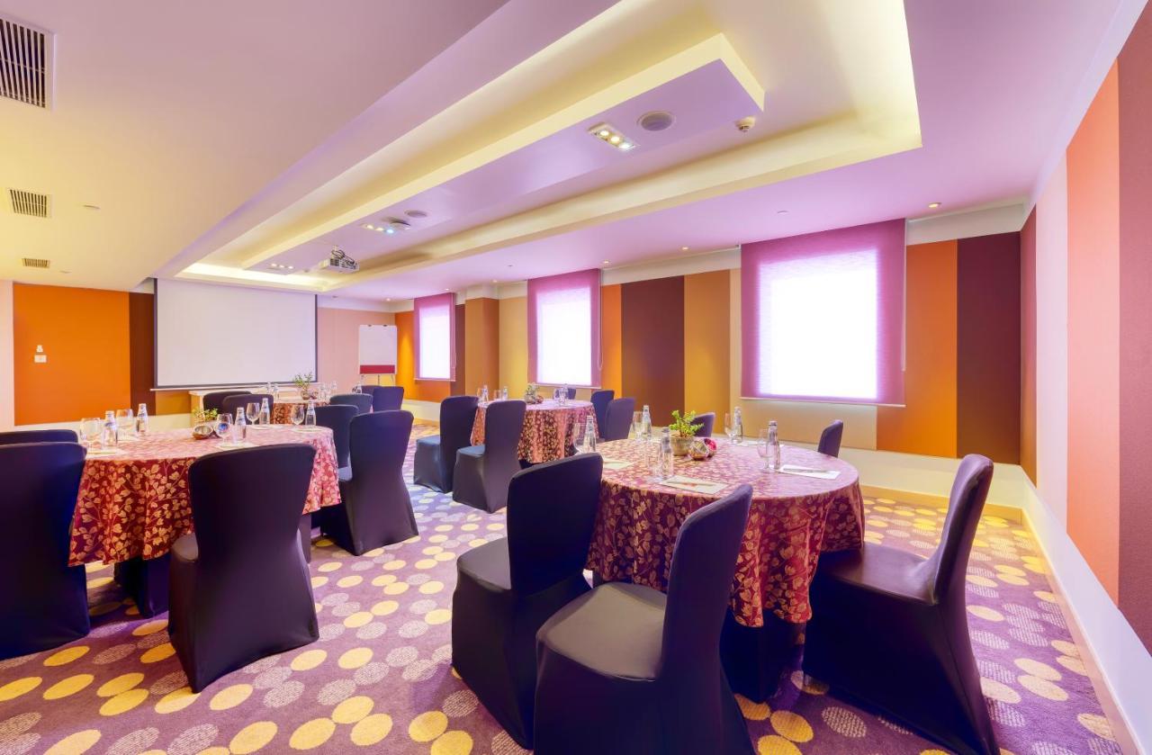 Hotel Ibis Bengaluru Outer Ring Road Exterior foto