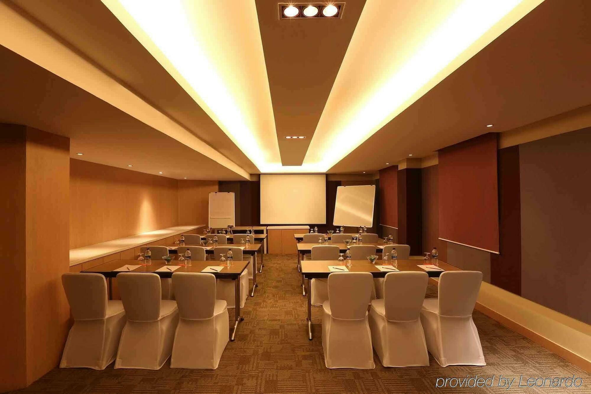 Hotel Ibis Bengaluru Outer Ring Road Exterior foto